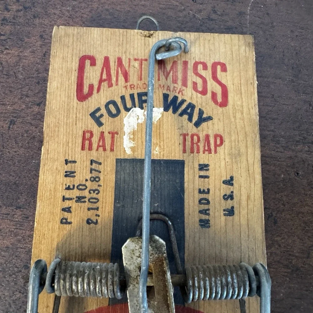 McGill Can't Miss Wooden 4 Way Rat Trap Vintage Large